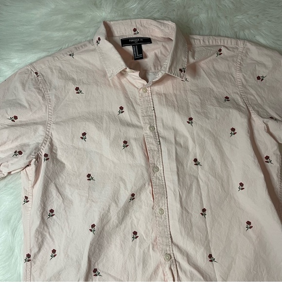 Men’s Pink Rose Forever 21 Button Down - Picture 5 of 5